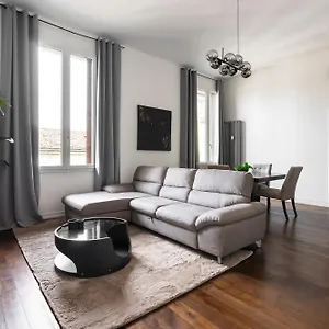 San Marco Black Luxury Con Terrazzo E Parcheggio Su Richiesta , Florence Italy